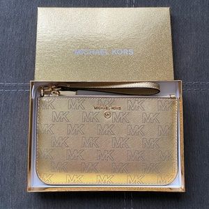 Michael Kors Wristlet